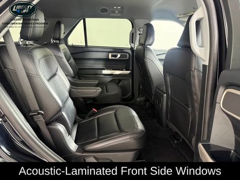 Certified 2023 Ford Explorer XLT w/ Equipment Group 202A AWD/4WD image 17