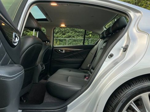 Used 2018 INFINITI Q50 Luxe image 12