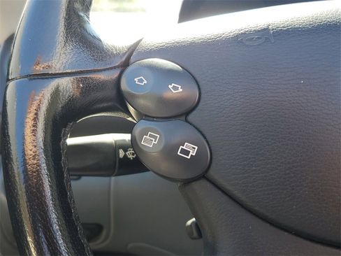 Used 2003 Mercedes-Benz SL 500 image 24