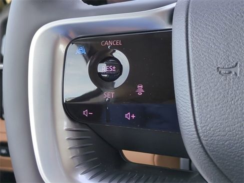 New 2026 INFINITI QX80 Luxe w/ Cargo Package image 25