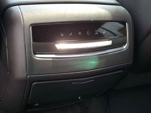 Used 2023 Cadillac Escalade ESV Premium Luxury AWD/4WD image 14