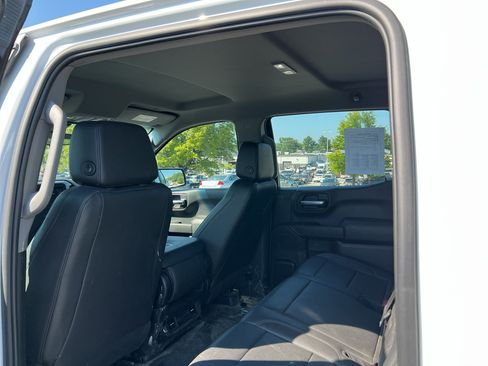 Used 2022 Chevrolet Silverado 1500 W/T AWD/4WD image 11