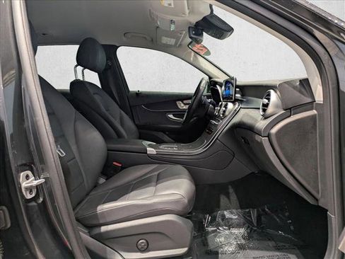 Certified 2022 Mercedes-Benz GLC 300 4MATIC image 22