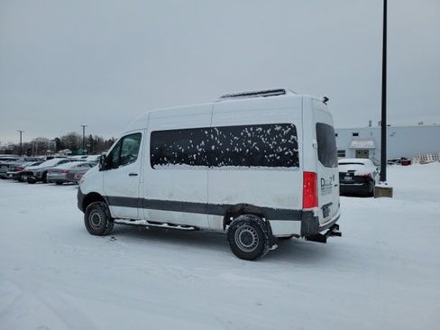 Used 2025 Mercedes-Benz Sprinter 2500 image 12