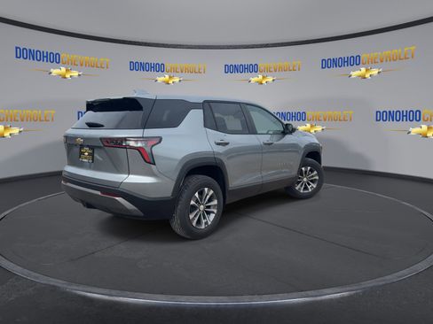 New 2026 Chevrolet Equinox LT w/ Convenience Package II image 11