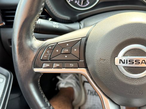 Used 2021 Nissan Sentra SV image 58