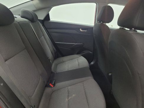 Used 2021 Hyundai Accent SE FWD image 19