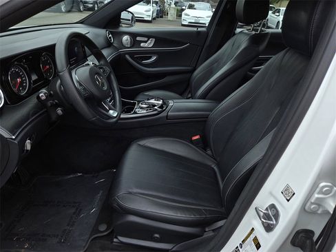 Used 2017 Mercedes-Benz E 300 image 14