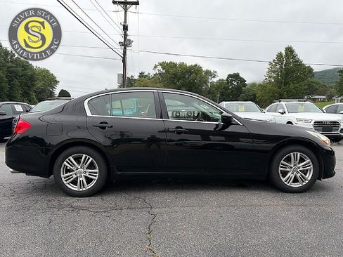 Used 2012 INFINITI G37 x Sedan w/ Premium Pkg AWD/4WD image 7