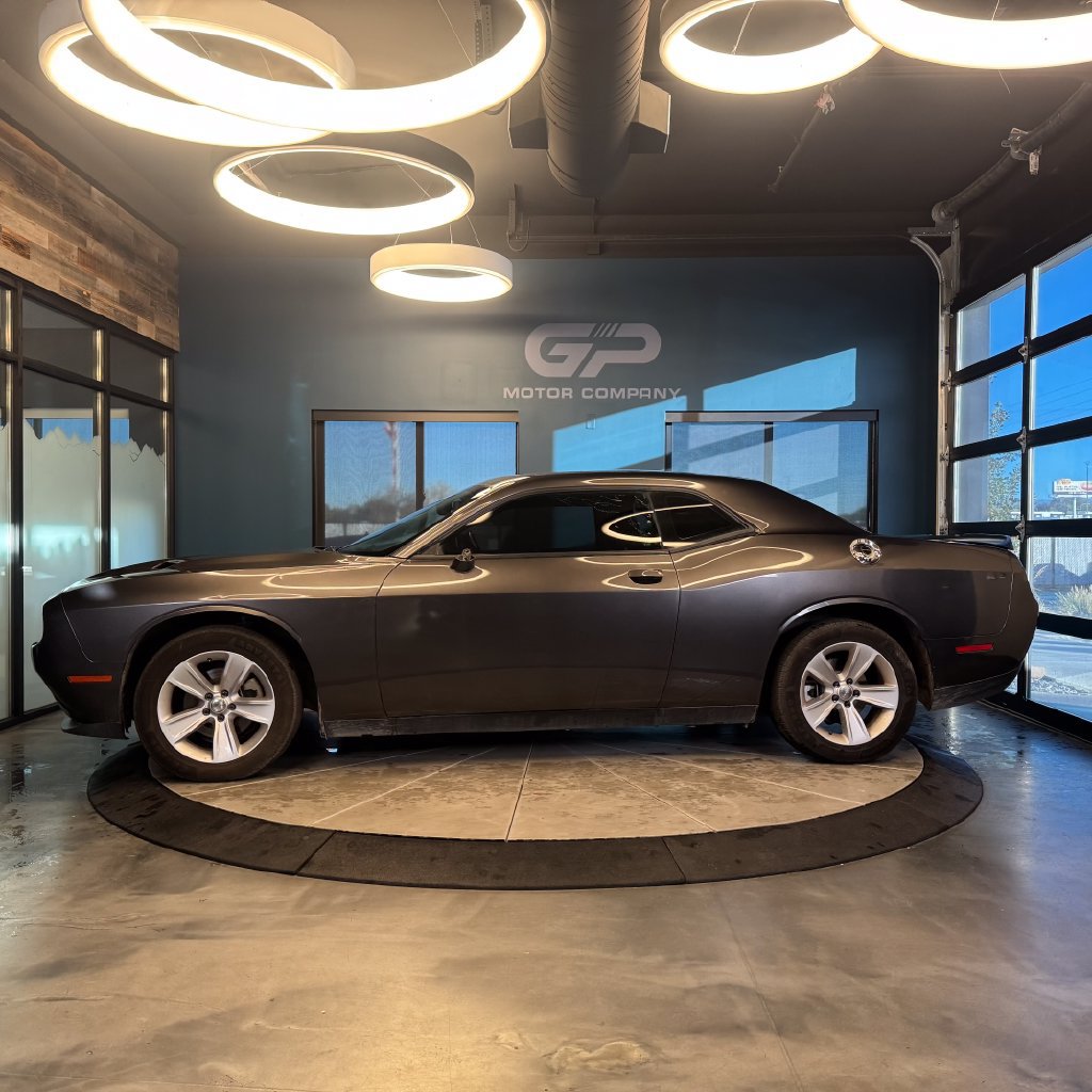 Used 2023 Dodge Challenger SXT RWD image 6