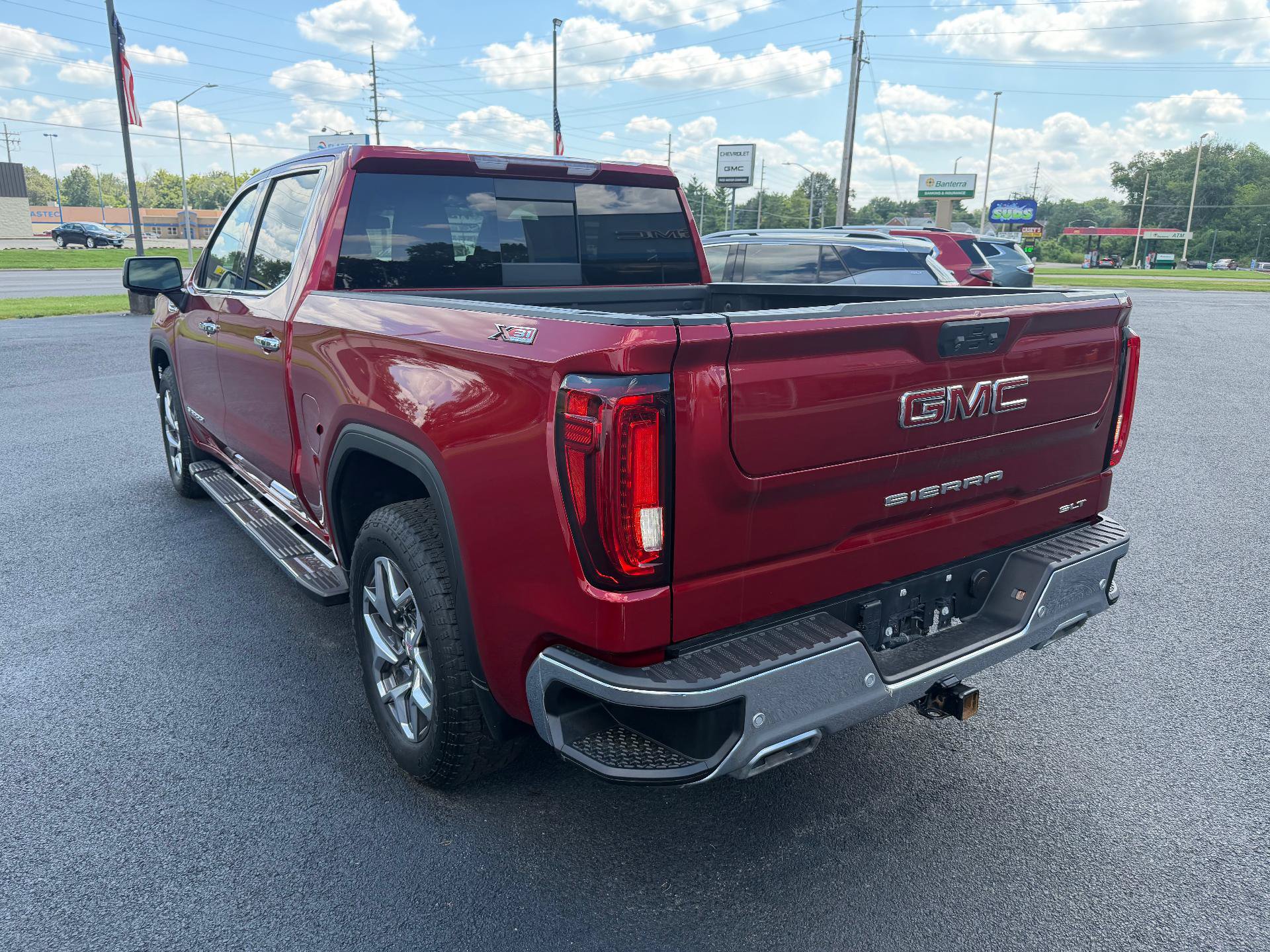 Used 2023 GMC Sierra 1500 SLT w/ SLT Premium Plus Package AWD/4WD image 3
