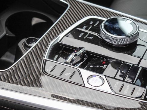 Used 2025 BMW X5 M60i image 19