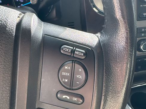 Used 2012 Ford F350 Lariat w/ Chrome Pkg image 21