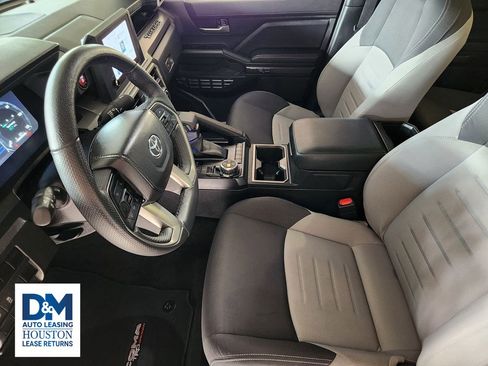 Used 2024 Toyota Tacoma TRD Off-Road image 20