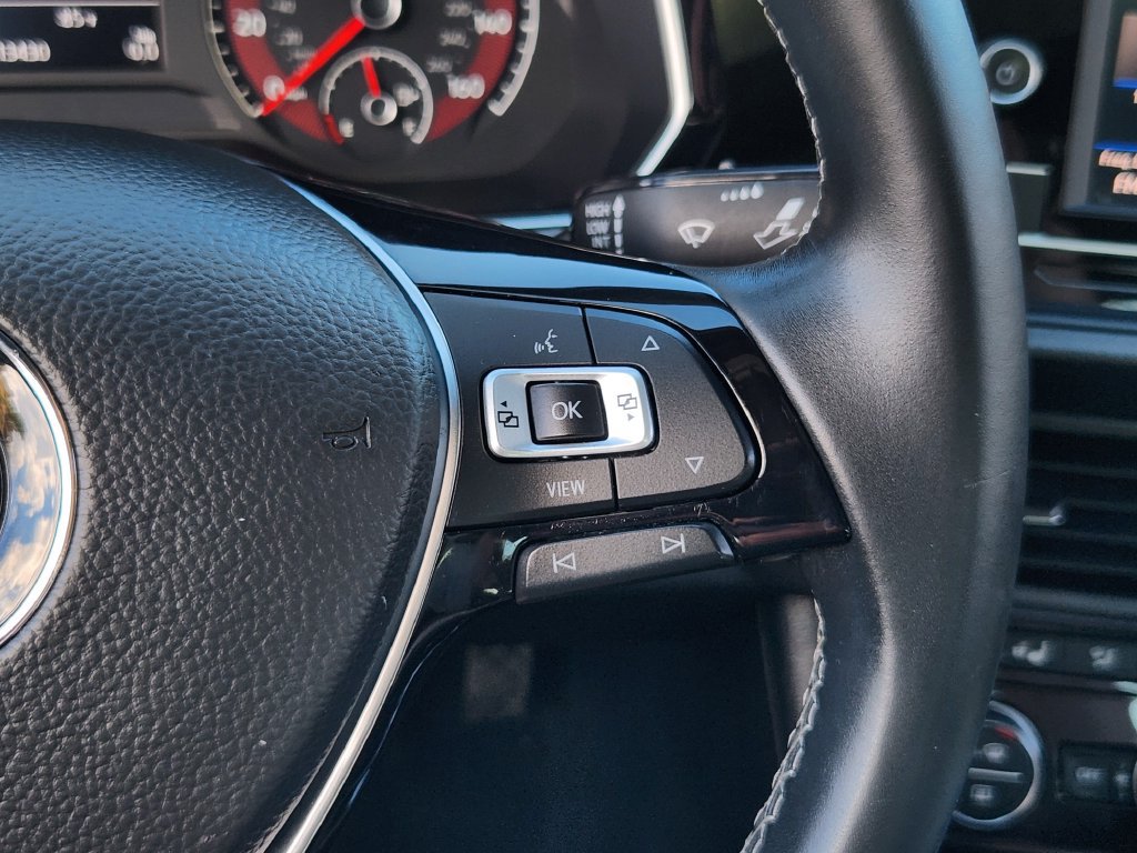 Used 2019 Volkswagen Jetta R-Line w/ R-Line Cold Weather Package FWD image 28