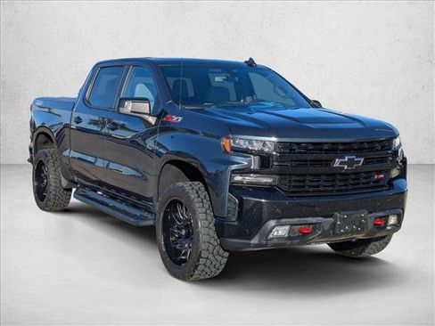 Used 2019 Chevrolet Silverado 1500 LT Trail Boss image 3