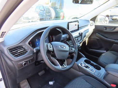 New 2026 Ford Escape Active w/ Cold Weather Package image 8
