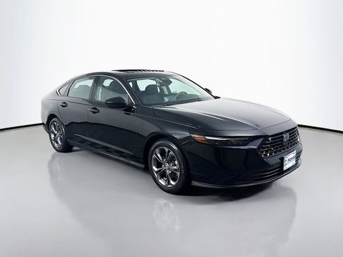 Certified 2023 Honda Accord EX image 1