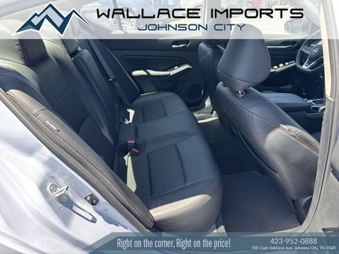 Used 2024 Nissan Altima 2.5 SR AWD/4WD image 40