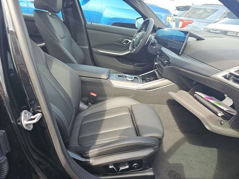 Used 2025 BMW 330i xDrive Sedan image 14