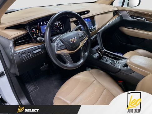Used 2023 Cadillac XT5 Premium Luxury w/ Platinum Package AWD/4WD image 12