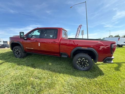 New 2026 GMC Sierra 2500 AT4X AWD/4WD image 7