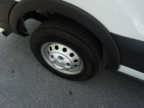 Used 2022 Ford Transit 350 Medium Roof RWD image 7