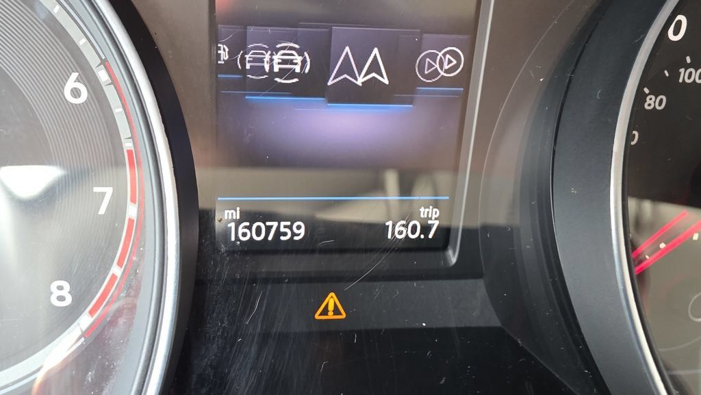 Used 2018 Volkswagen Atlas SEL FWD image 27