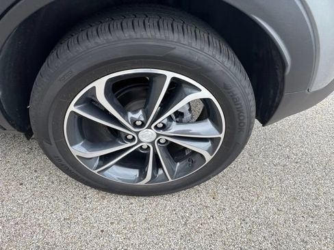 Used 2023 Buick Encore GX Select w/ Safety Package II FWD image 10