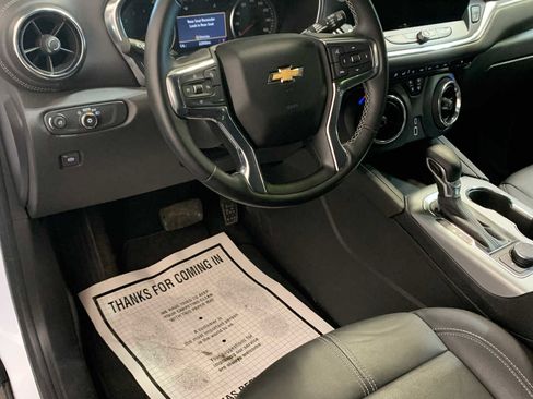 Used 2023 Chevrolet Blazer LT AWD/4WD image 9