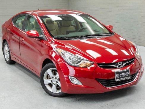 Used 2012 Hyundai Elantra GLS w/ Preferred Pkg 3 image 6