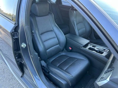 Used 2019 Honda Accord Sport image 15