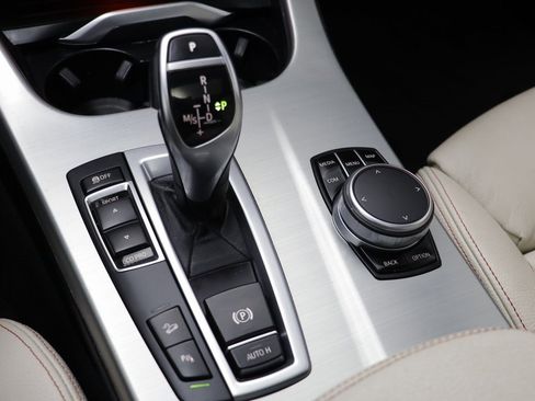 Used 2018 BMW X4 xDrive28i image 12