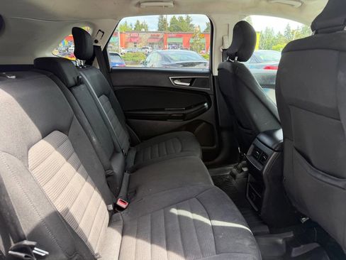 Used 2018 Ford Edge SEL AWD/4WD image 17