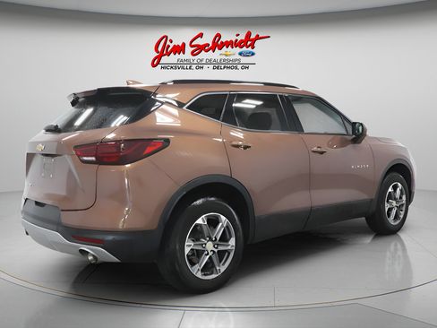 Used 2023 Chevrolet Blazer LT w/ Convenience Package FWD image 6