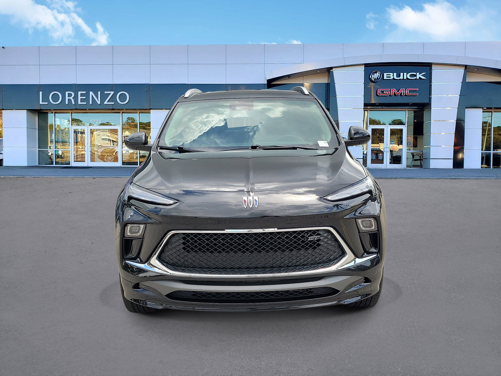 Used 2024 Buick Encore GX Sport Touring AWD/4WD image 2