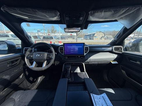 New 2026 Toyota Tundra Platinum AWD/4WD image 10