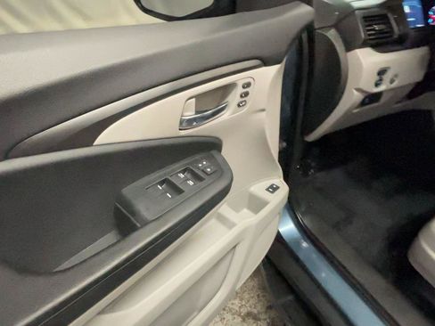 Used 2019 Honda Pilot EX-L image 29