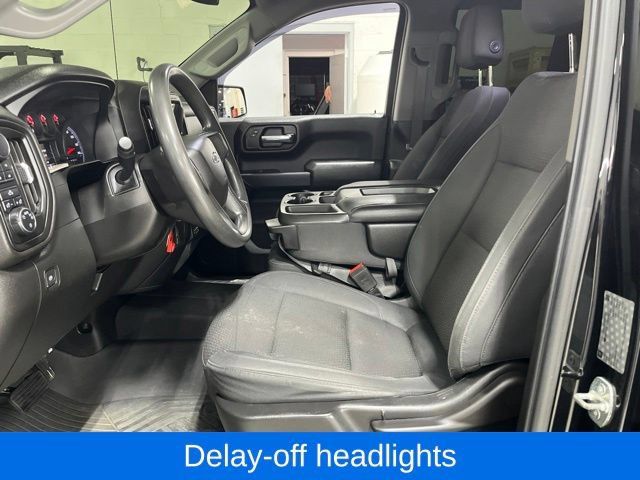 Used 2019 Chevrolet Silverado 1500 Custom Trail Boss w/ Custom Convenience Package AWD/4WD image 25