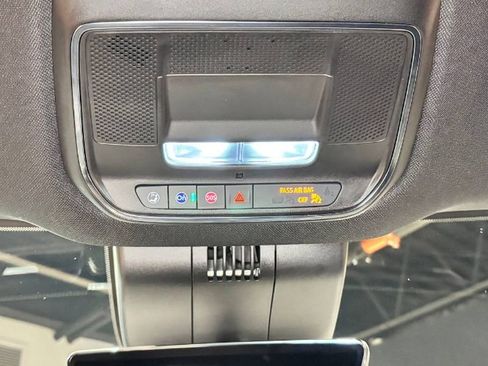 Used 2025 GMC Sierra EV Denali image 38