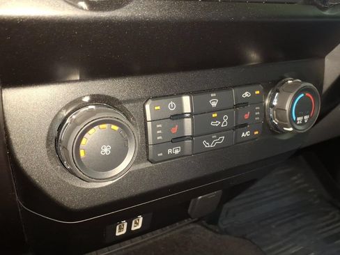 Used 2020 Ford F150 XLT w/ Equipment Group 302A Luxury AWD/4WD image 24