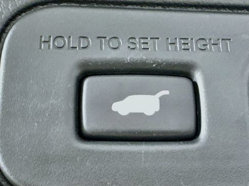 Used 2024 Honda Pilot Touring image 36