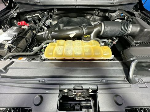 Used 2017 Ford F150 Lariat image 38