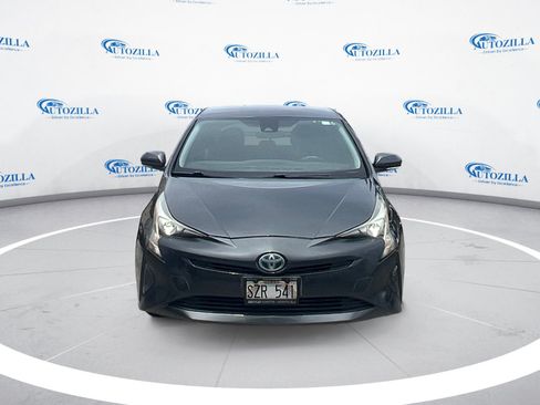 Used 2017 Toyota Prius FWD image 8