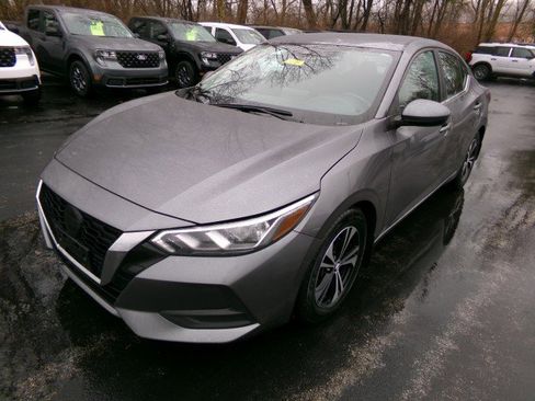 Used 2022 Nissan Sentra SV image 5