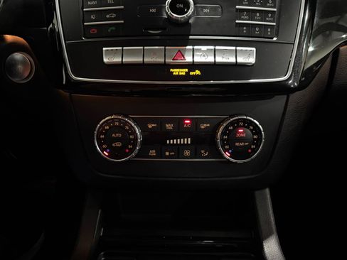 Used 2018 Mercedes-Benz GLS 450 4MATIC image 26