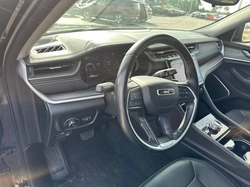 Used 2021 Jeep Grand Cherokee L Limited w/ MOPAR Finishing Package AWD/4WD image 14