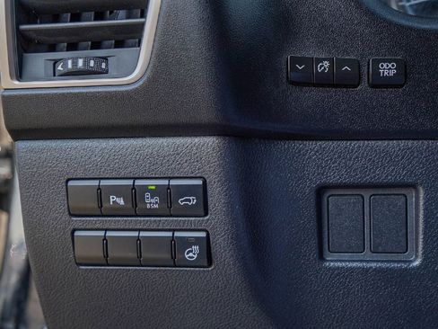 Used 2017 Lexus NX 200t FWD image 22