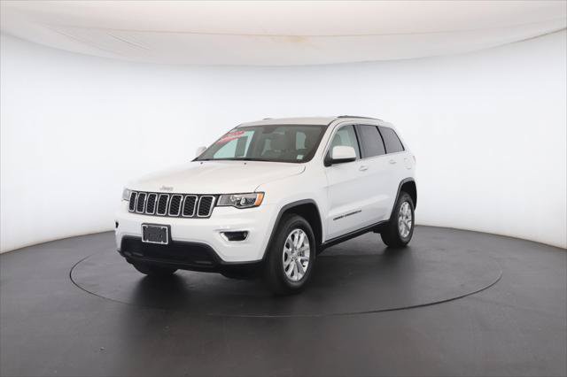 Certified 2022 Jeep Grand Cherokee Laredo E AWD/4WD image 36