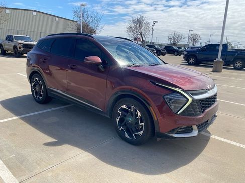 Used 2023 Kia Sportage SX image 1